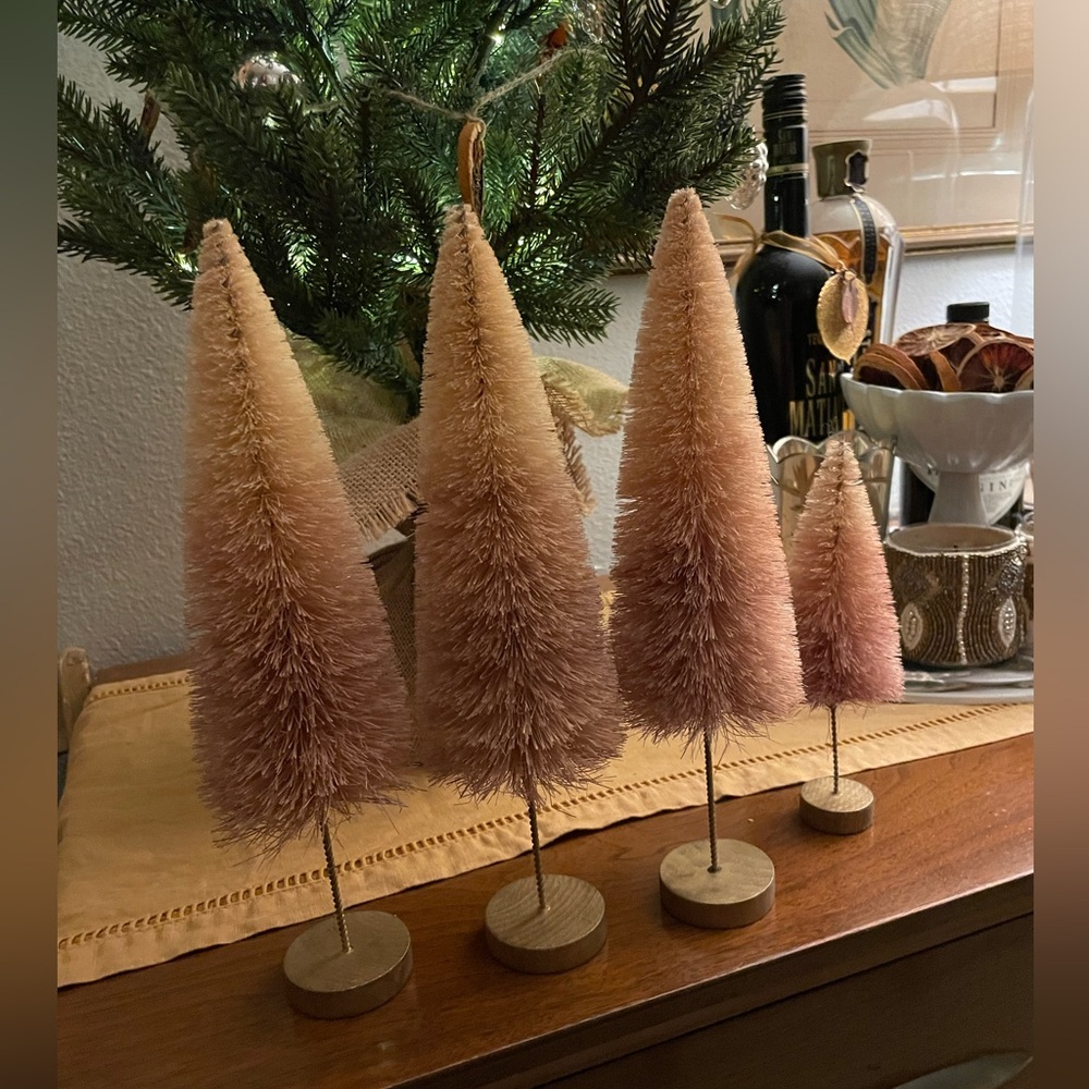 Bottle Brush Trees Christmas Decor Set of 4 Ombre